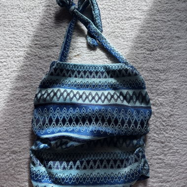 knitted top blue