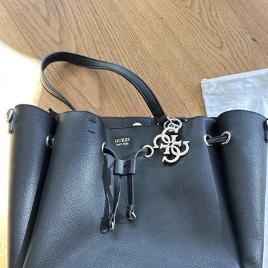 Guess Tasche 