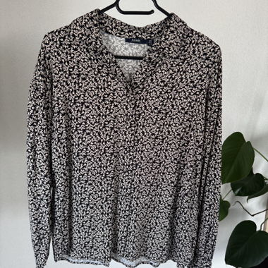 Floral shirts