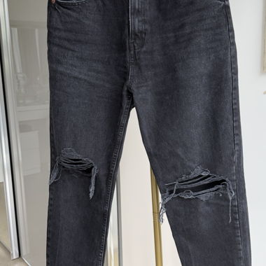 Zara Schwarze Jeans