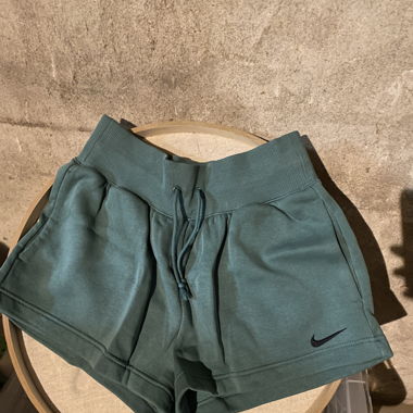 shorts ungebraucht