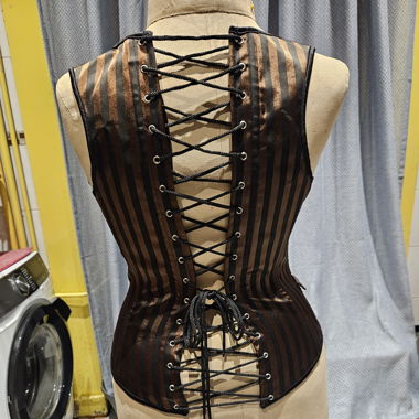 Corset brun