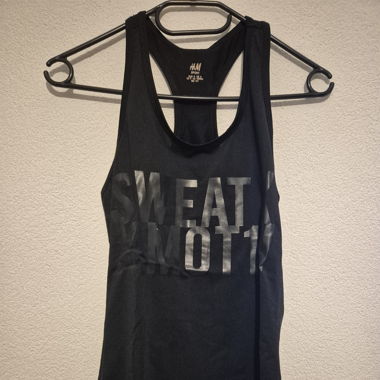 Top de sport neuf