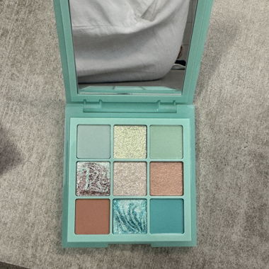 Lidschattpalette Mint HUDA BEAUTY