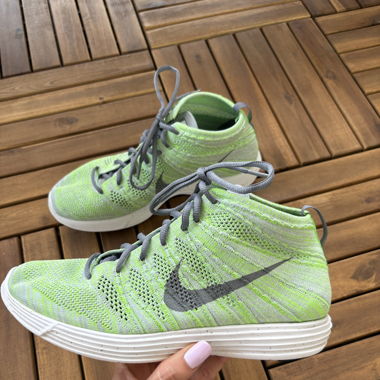 Nike Lunar Flyknit Chukka Grau Grün