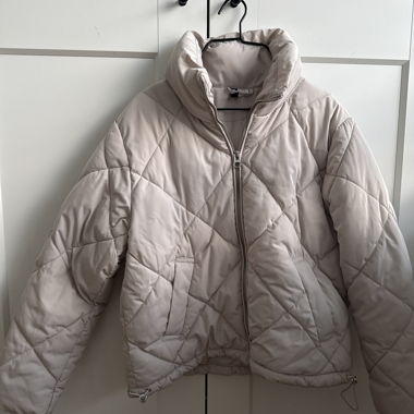 Beige/grey bomber jacket
