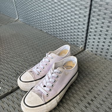Sneaker