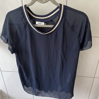 Navy Blusenshirt mit Glitzer am Kragen  Gr 38 neu