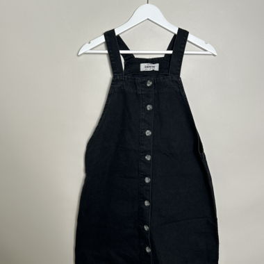 Abito salopette in denim nero