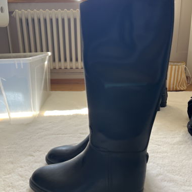 Schwarze Reitstiefel