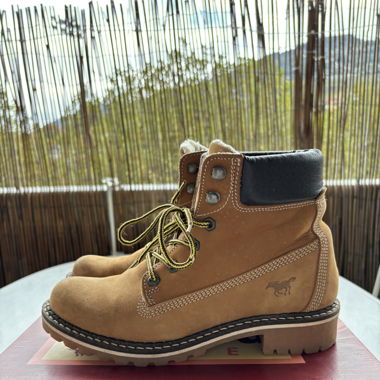 Bottines Mustang