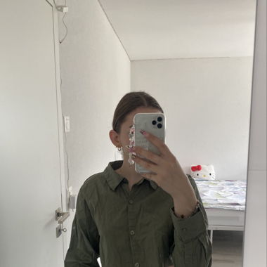 Stylish Y2K Cropped Button-Up in Green