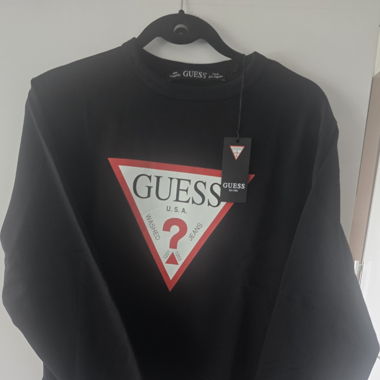 Guess sweater M