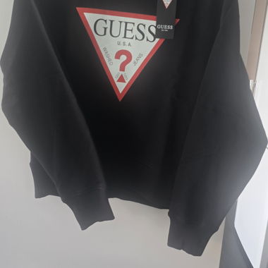 Guess Sweater new M