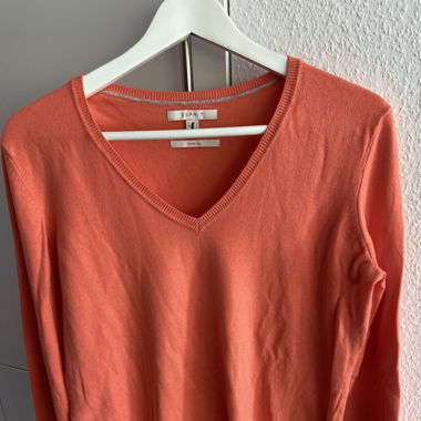 Leichter Pullover