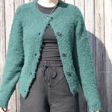 Gruener Strick-Cardigan