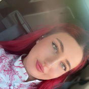Janine_-