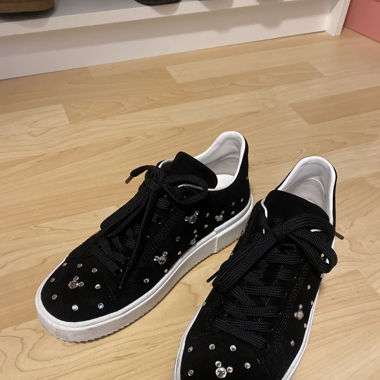 Stuart Weitzman Sneaker