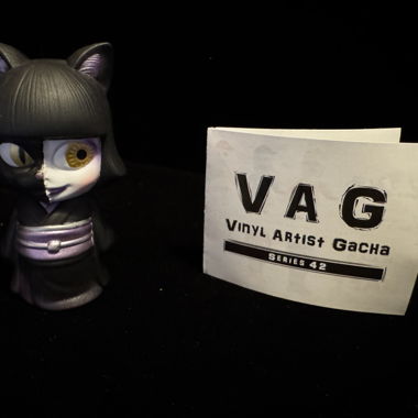 VAG VINYL ARTIST GACHA NEKOMATA SERIE 42
