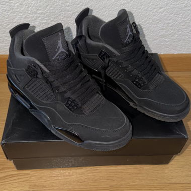Air Jordan 4 Retro Black Cat