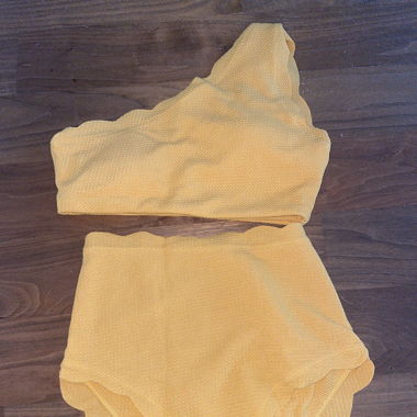 senffarbenes Bikini Set