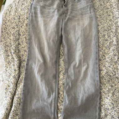 Jeans grigi Bershka