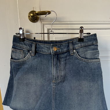 Jupe courte en jeans 