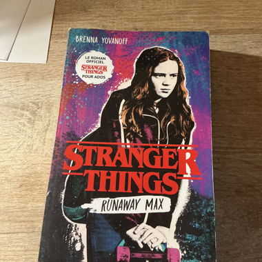 Stranger Things - Runaway Max
