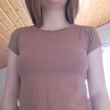 T-shirt camel