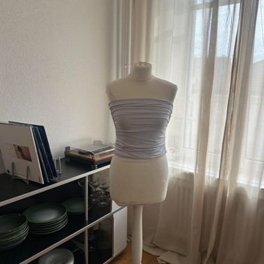 Top a tubo senza spalline bianco arricciato