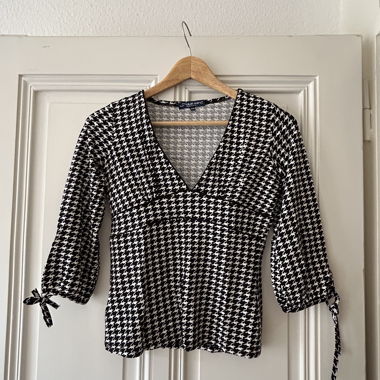 Jersey-Bluse mit optischem Muster