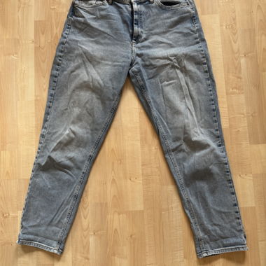 Jeans ONLY