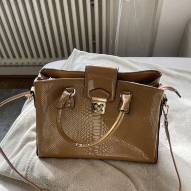 Braune Kunstleder Tasche
