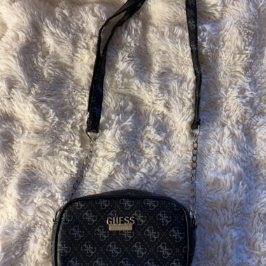 Guess crossbody bag