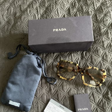 Occhiali da sole Prada