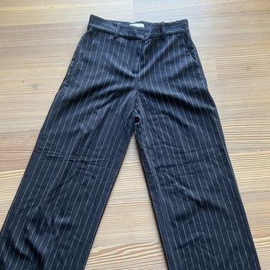Nadelstreifen Hose