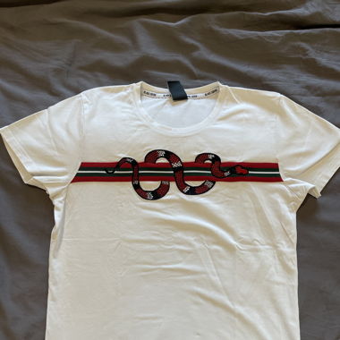 T-shirt blanc avec motif