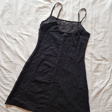 Chemise de nuit en dentelle noire