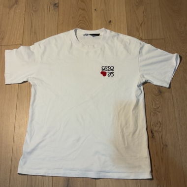T-shirt bianca logo cuore