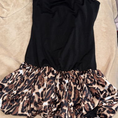 Abito senza spalline con stampa animalier