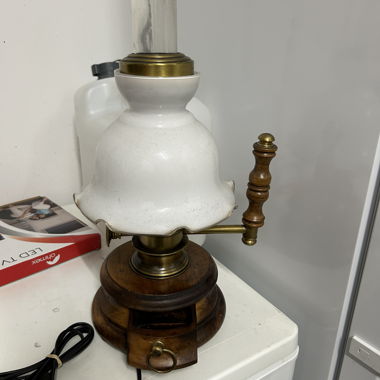 Lampada da Comodino in Legno di Quercia