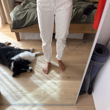 Weisse Hose mit hoher Taille