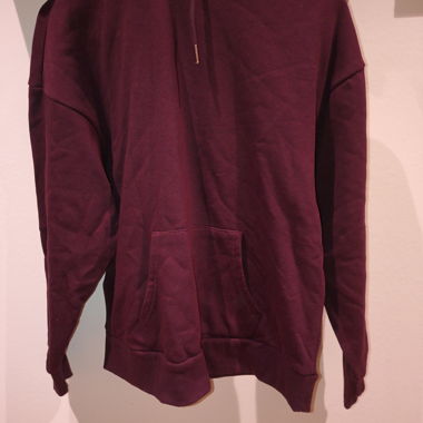 Hooded sweater