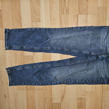 Mom Jeans