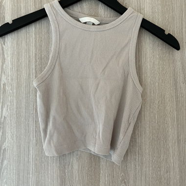 Ribbed Sleeveless Top