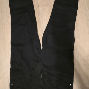 H&M schwarze Jeans Gr. 44