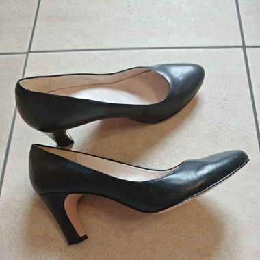 Talon noir uniforme 39 / uniform Schuhe 39 