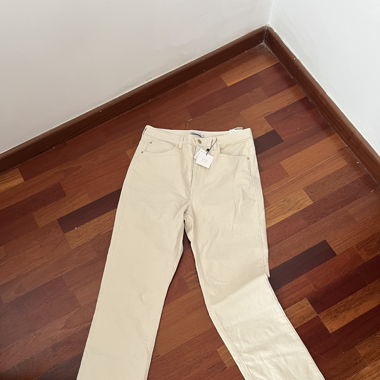 straight jeans cream color