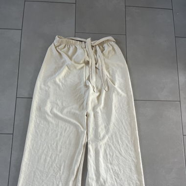 Pantalon fluide couleur crème 