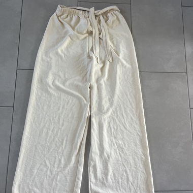 Pantalon fluide couleur crème 